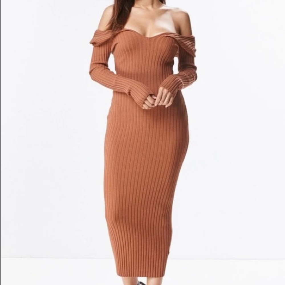 RUST KNIT RIBBED OFF THE SHOULDER MIDI DRESS